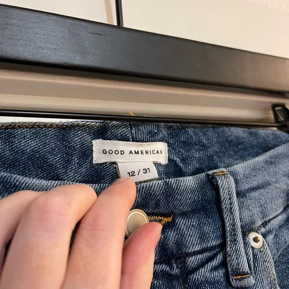 Good American Skinny Jeans - Picture 5 of 6